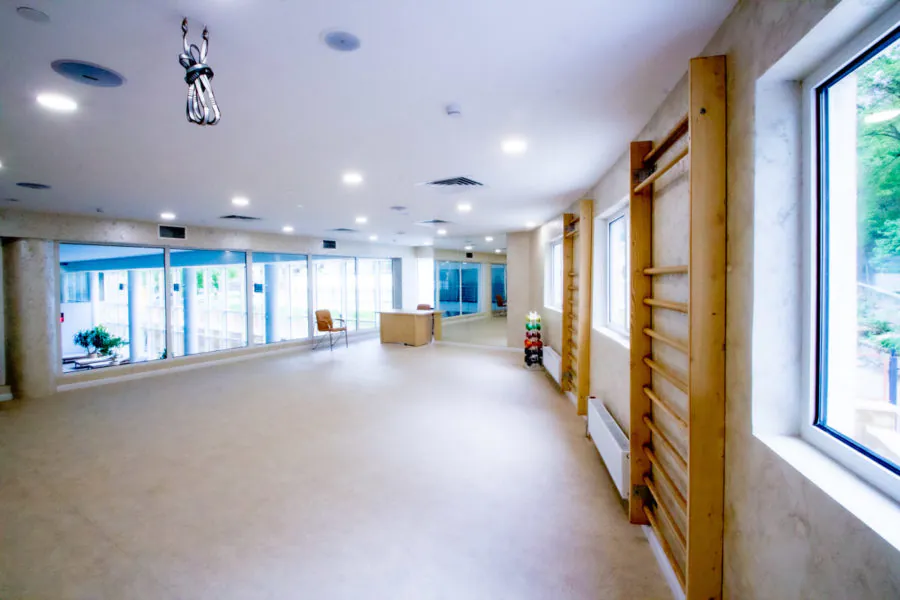 Фитнес зал в санатории «Плаза» в Кисловодске - фотография