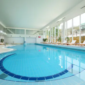 Бассейн в санатории «Плаза» в Кисловодске - фотография