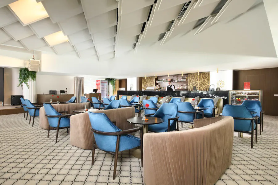 Лобби-бар в санатории «Плаза» в Кисловодске - фотография