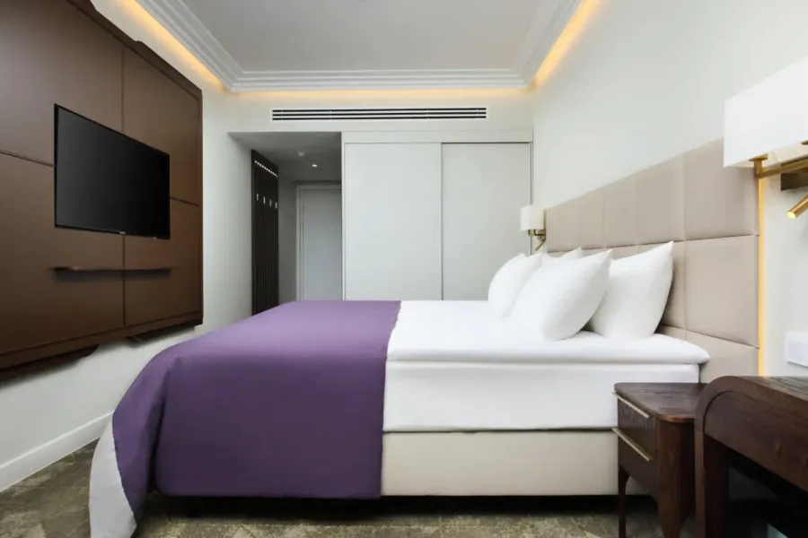 Номер ДеЛюкс в санатории «Плаза» в Кисловодске - фотография