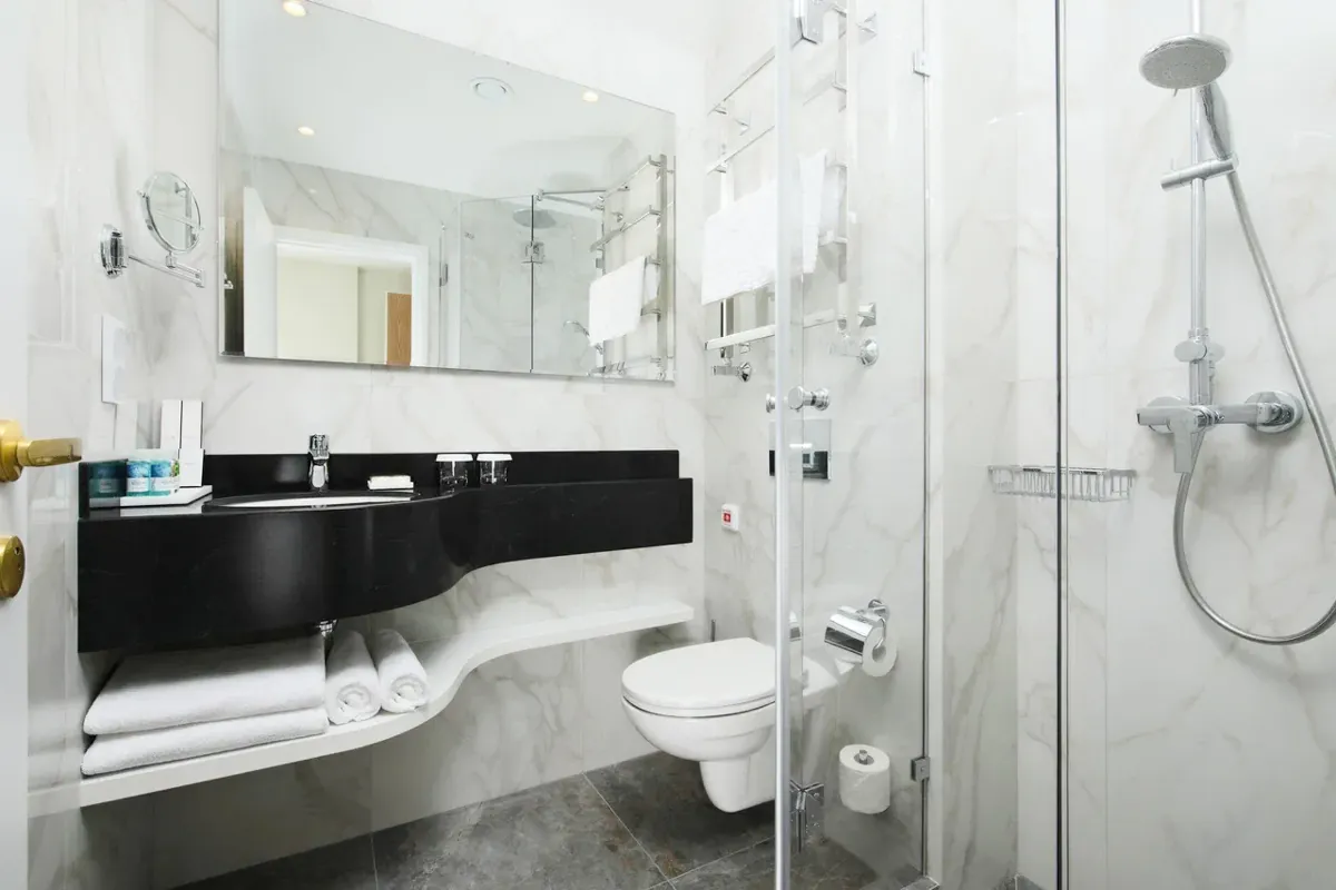 Номер ДеЛюкс в санатории «Плаза» в Кисловодске - фотография