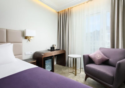 Номер ДеЛюкс в санатории «Плаза» в Кисловодске - фотография